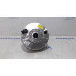 Renault - Clio - Brake servo