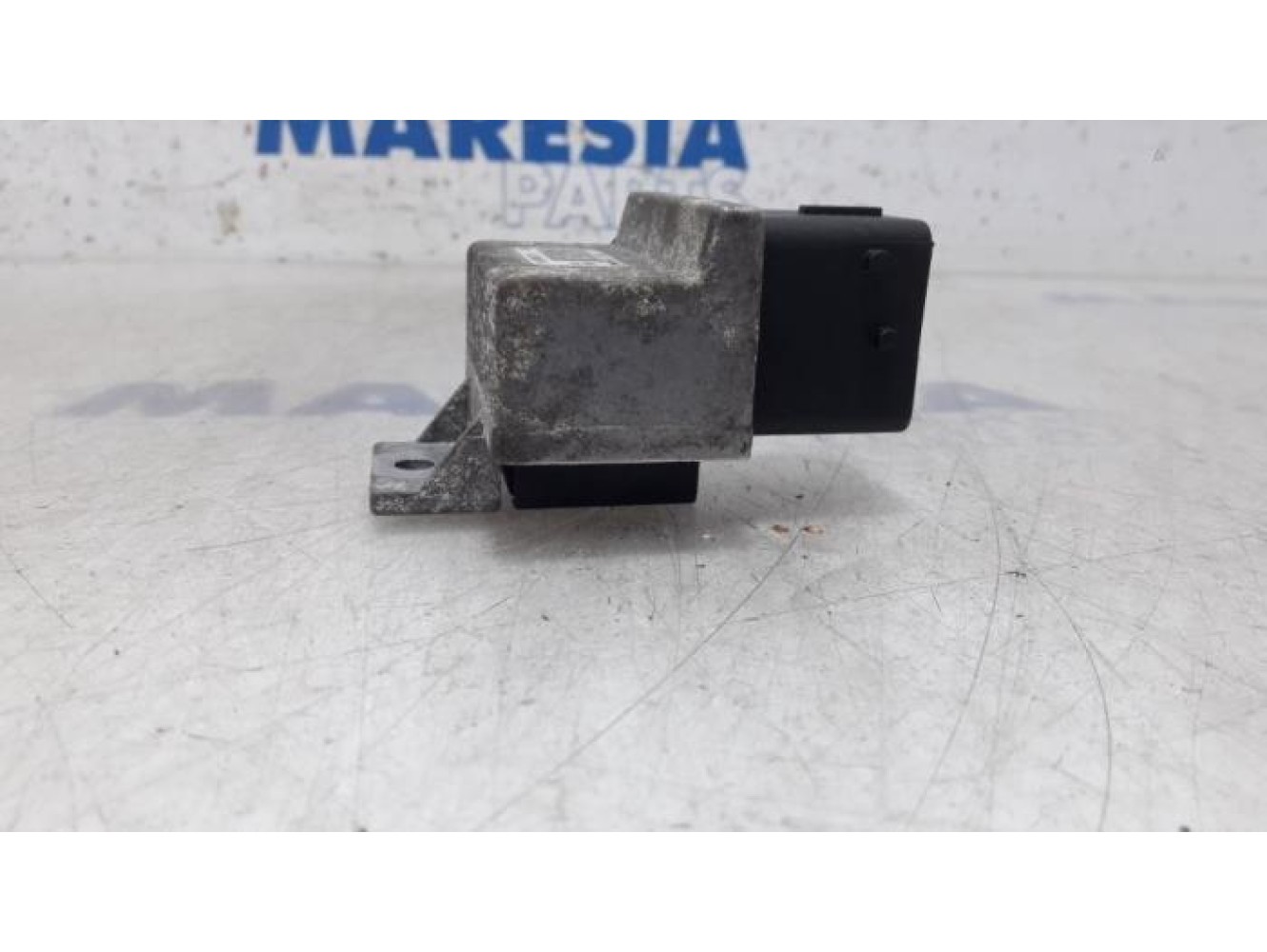 Renault - Kangoo - Glow plug relay