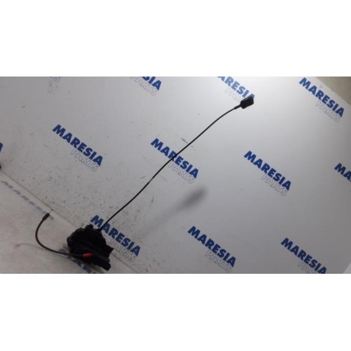 Renault - Kangoo - Door lock mechanism 2-door, right