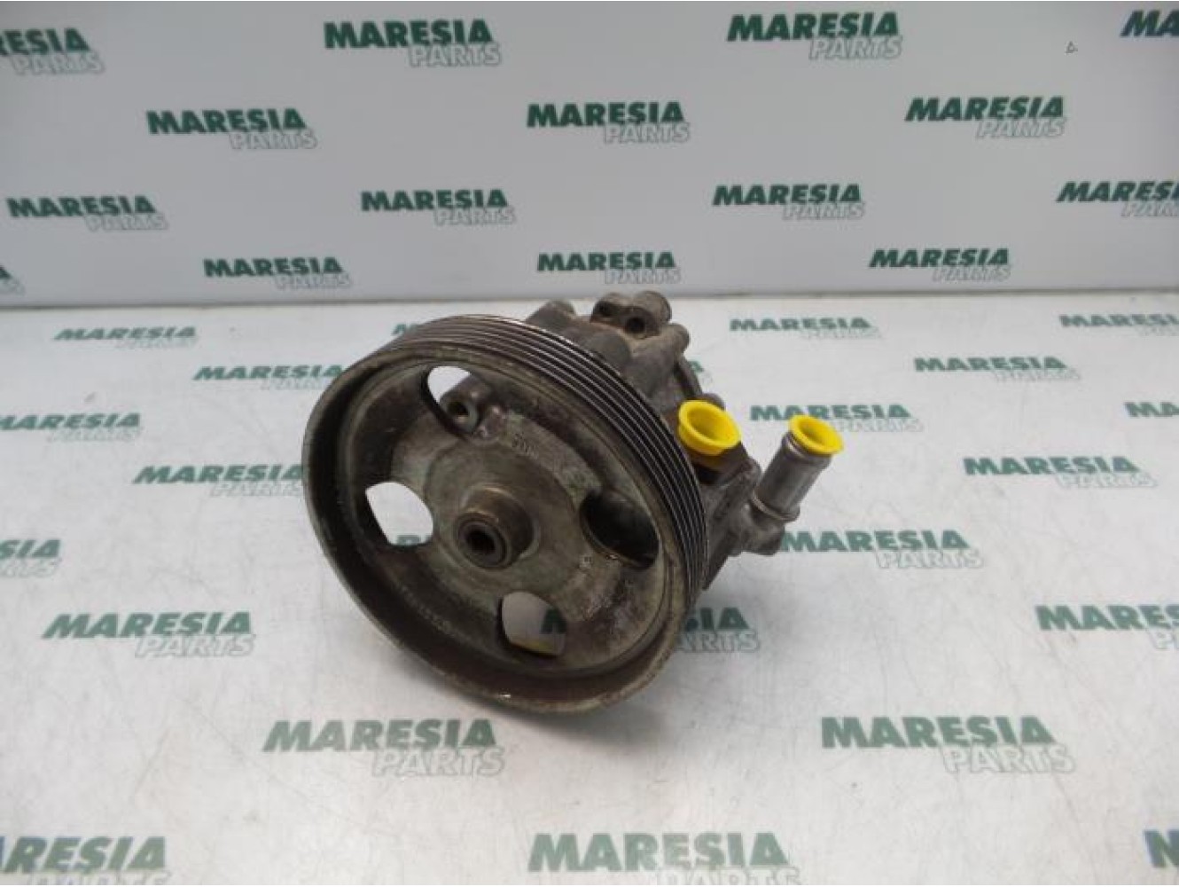 Citroen - C5 - Power steering pump