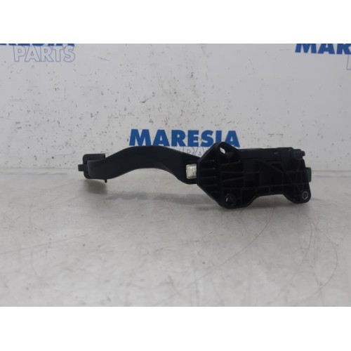 Peugeot - 2008 - Gaspedaalpositie Sensor