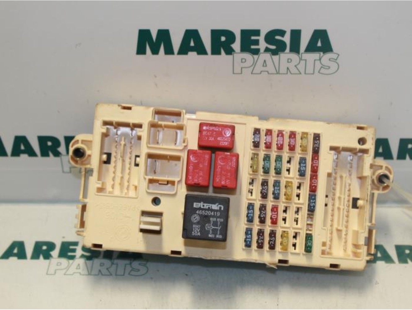 Fiat - Stilo - Fuse box