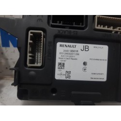 Renault - Clio - Engine management computer