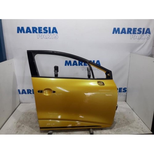Renault - Clio - Front door 4-door, right