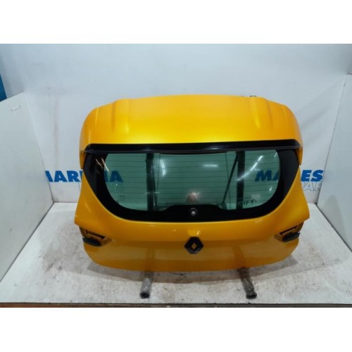 Renault - Clio - Tailgate