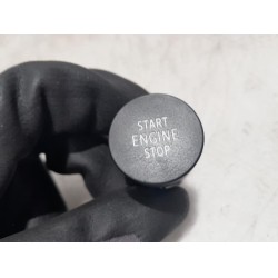 Renault - Clio - Start/stop switch