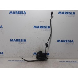 Renault - Clio - Front door lock mechanism 4-door, right