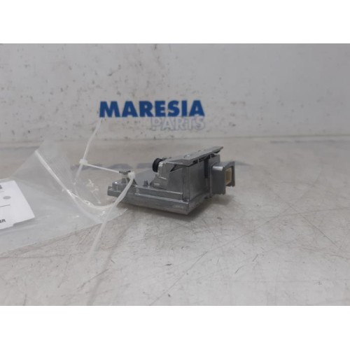 Renault - Clio - Front camera