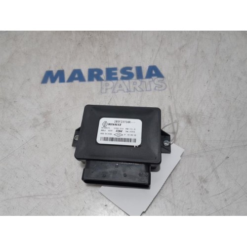 Renault - Clio - Handbremse Modul