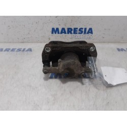 Renault - Kangoo - Front brake calliper, left