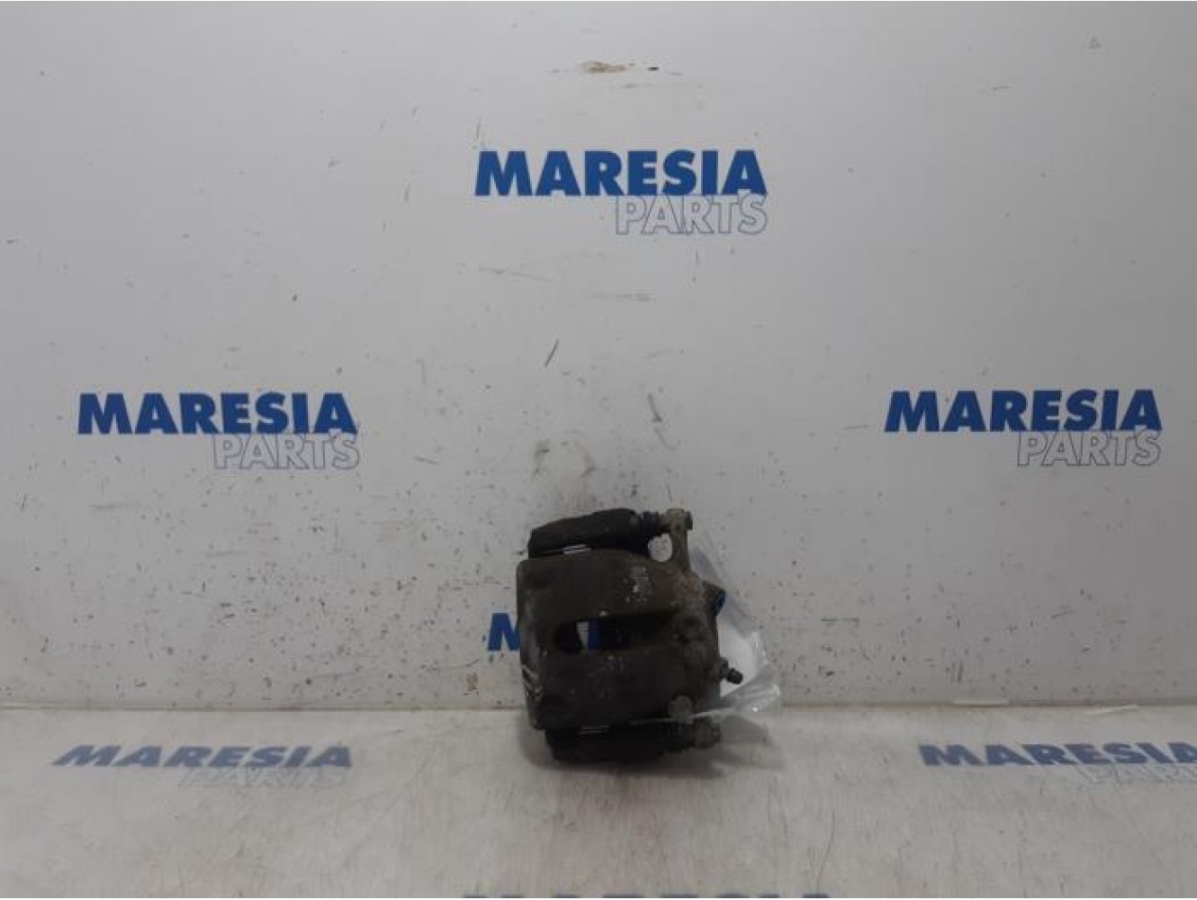 Renault - Kangoo - Front brake calliper, left