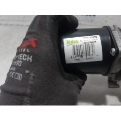 Renault - Clio - Front wiper motor