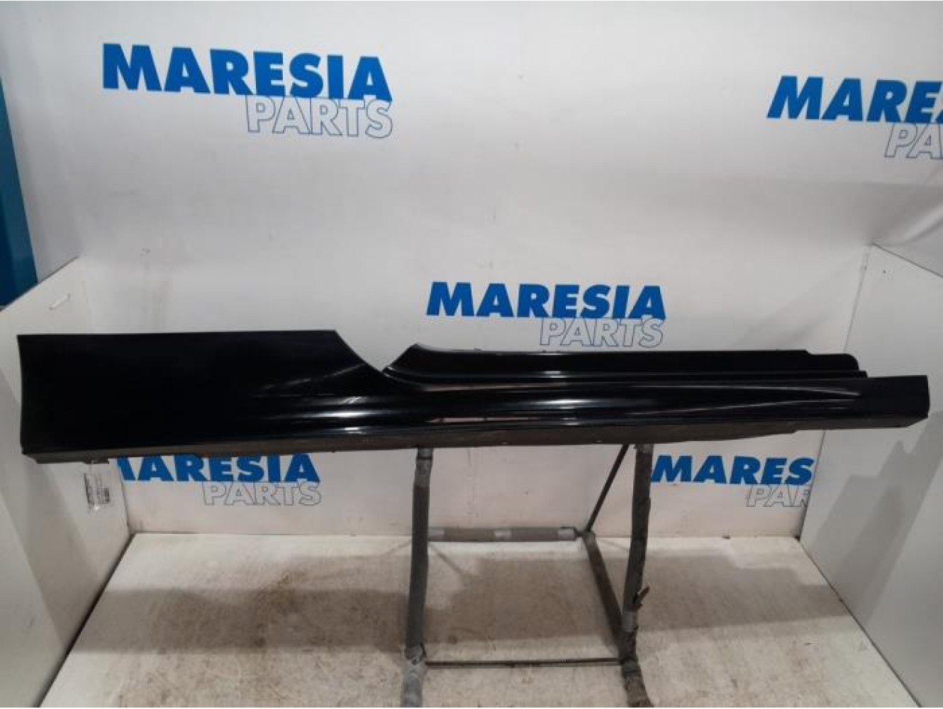 Peugeot - RCZ - Side skirt, right