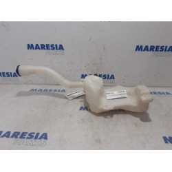 Peugeot - 3008 - Front windscreen washer reservoir