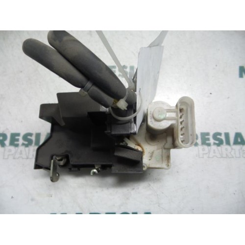 Fiat - Doblo - Door lock mechanism 2-door, right