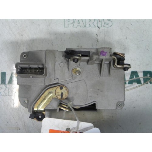 Peugeot - 206 - Door lock mechanism 2-door, right