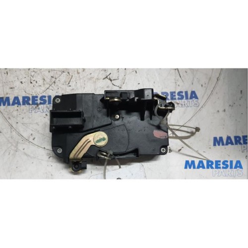 Peugeot - 206 - Door lock mechanism 2-door, right