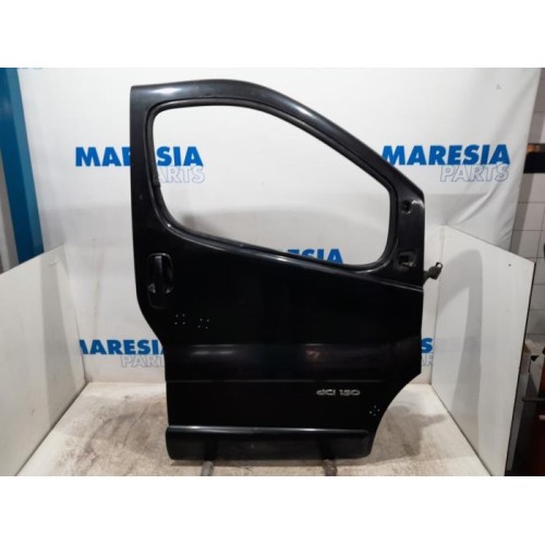 Renault - Trafic - Door 2-door, right