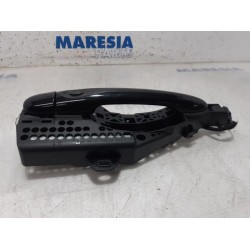 Renault - Clio - Front door handle 4-door, right