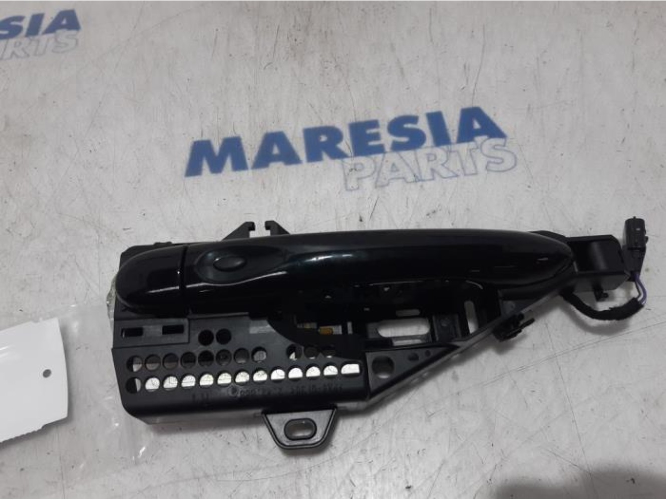 Renault - Clio - Front door handle 4-door, right