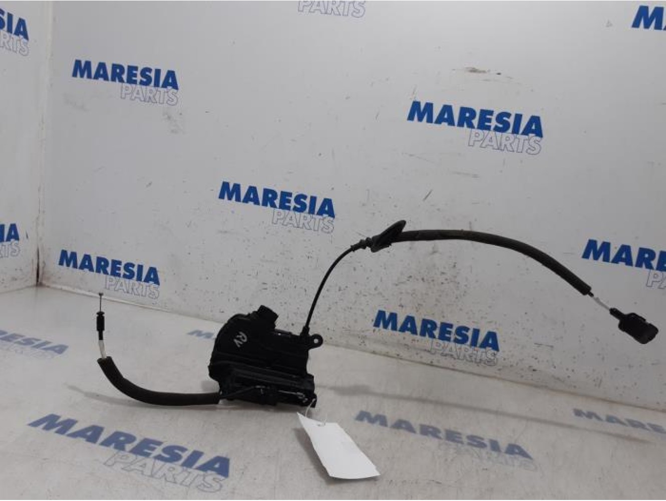 Renault - Clio - Front door lock mechanism 4-door, right