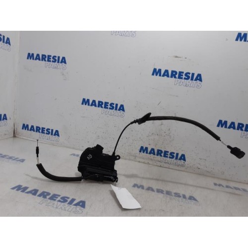 Renault - Clio - Front door lock mechanism 4-door, right