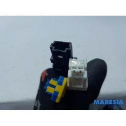 Renault - Clio - Steering column stalk