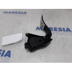 Renault - Clio - Throttle pedal position sensor