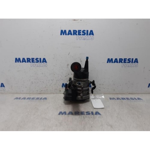 Peugeot - RCZ - Power steering pump