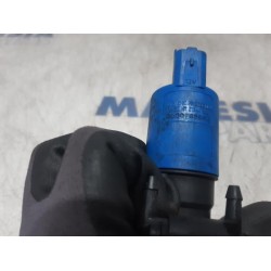 Peugeot - RCZ - Scheibensprüherpumpe vorne