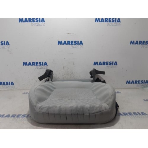 Peugeot - 3008 - Sitz Verkleidung links