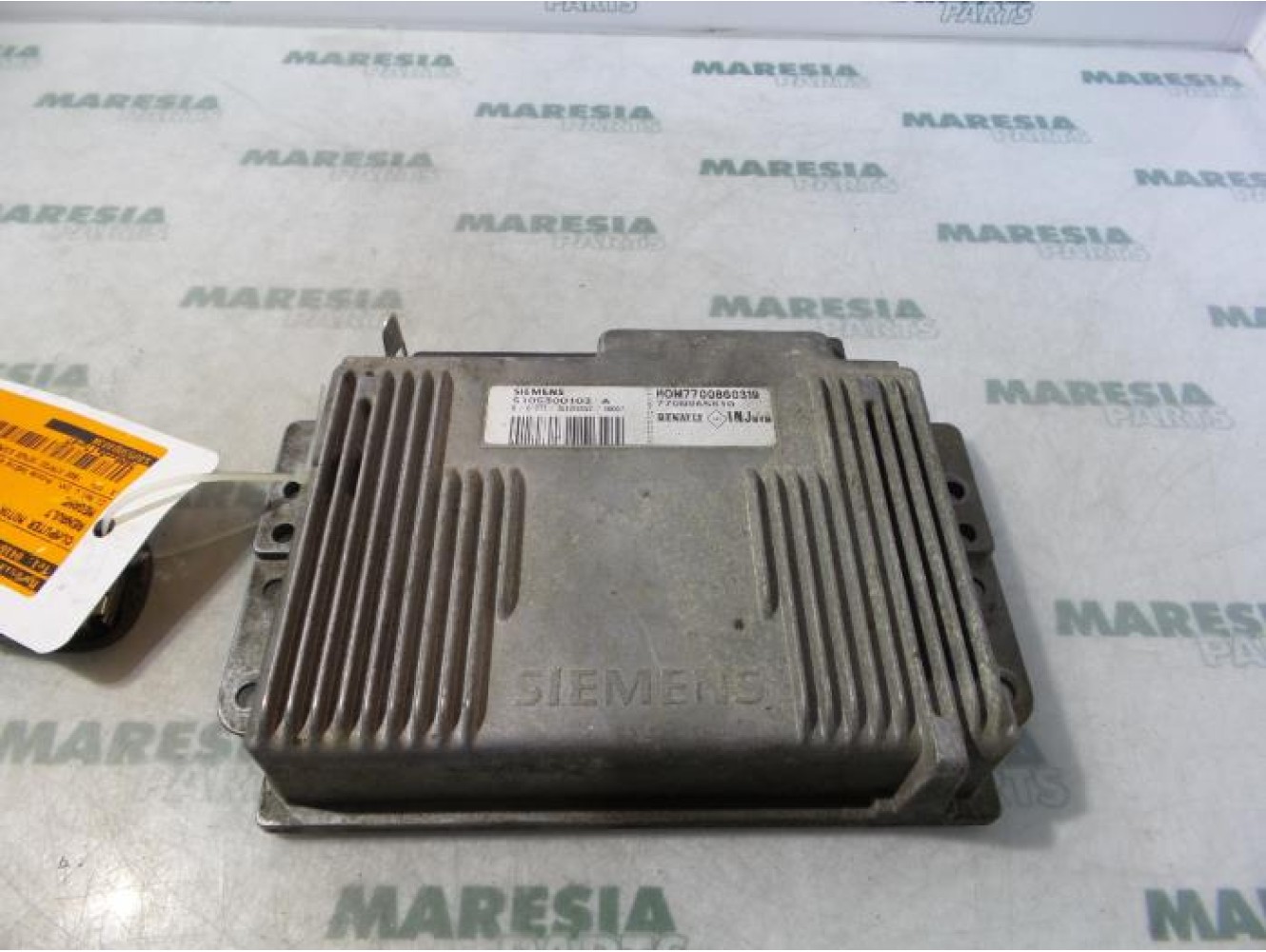 Renault - Megane - Engine management computer
