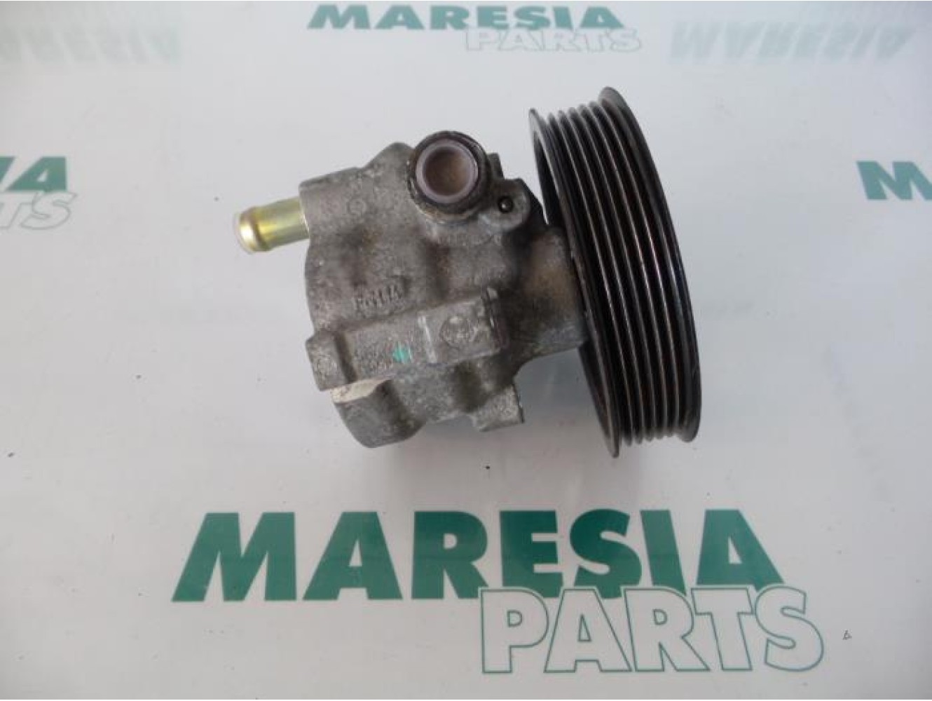 Renault - Espace - Power steering pump