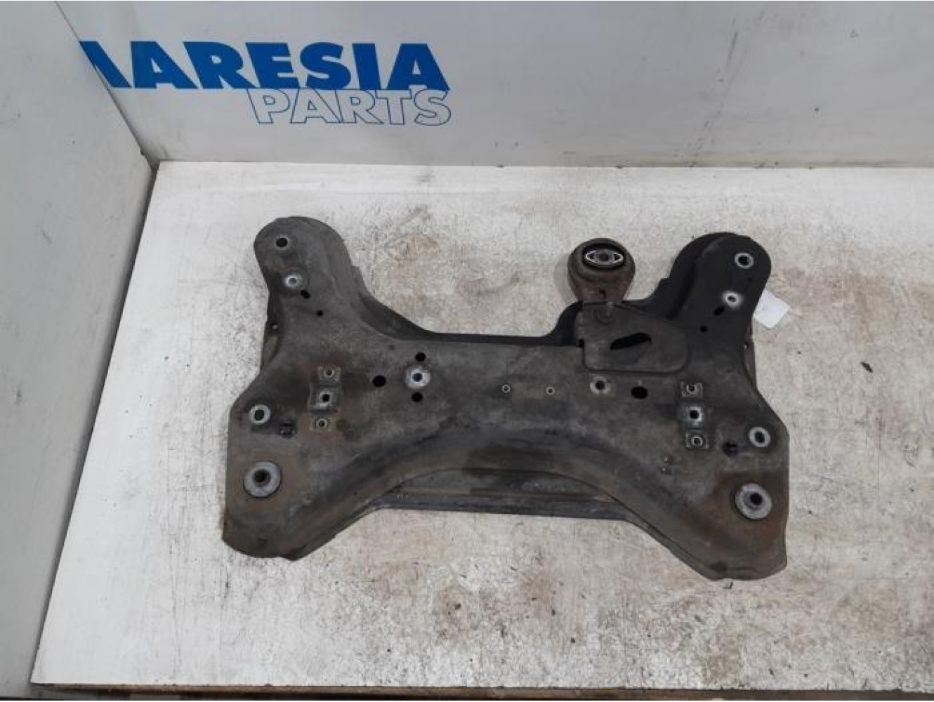 Renault - Trafic - Subframe