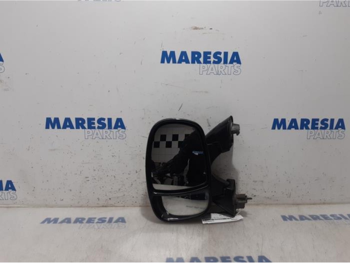 Renault - Trafic - Wing mirror, left