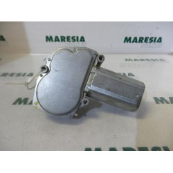Peugeot - 206 - Rear wiper motor