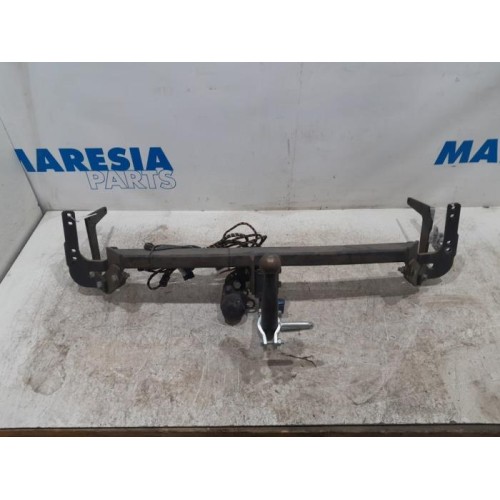 Citroen - C4 Grand Picasso - Towbar