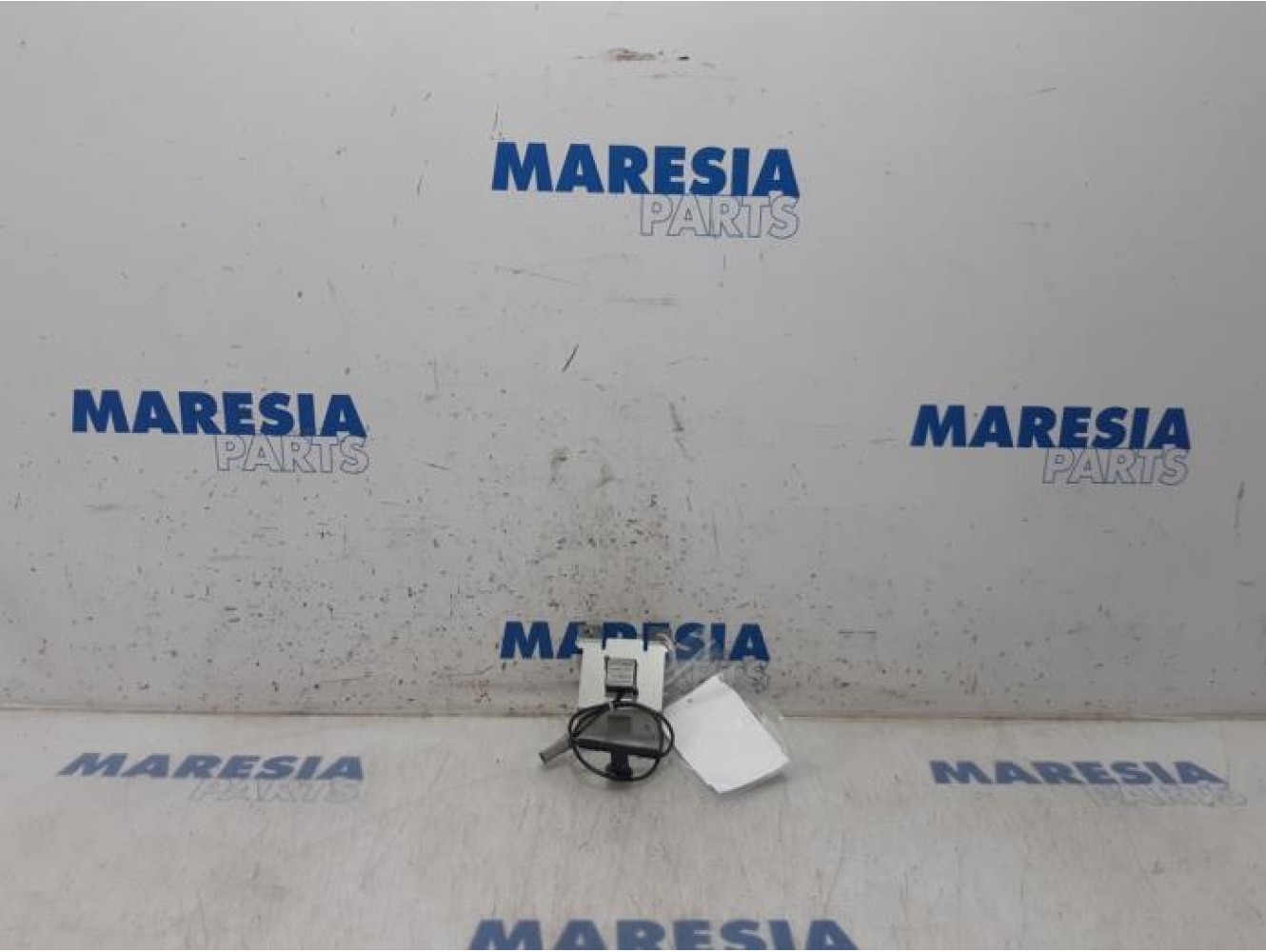 Peugeot - 4007 - Antenne GPS
