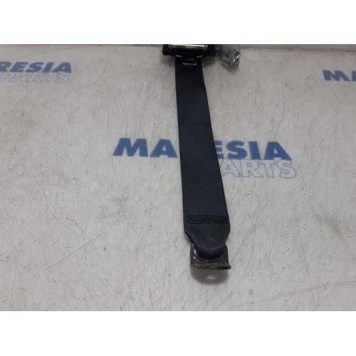 Peugeot - 4007 - Sicherheitsgurt links hinten