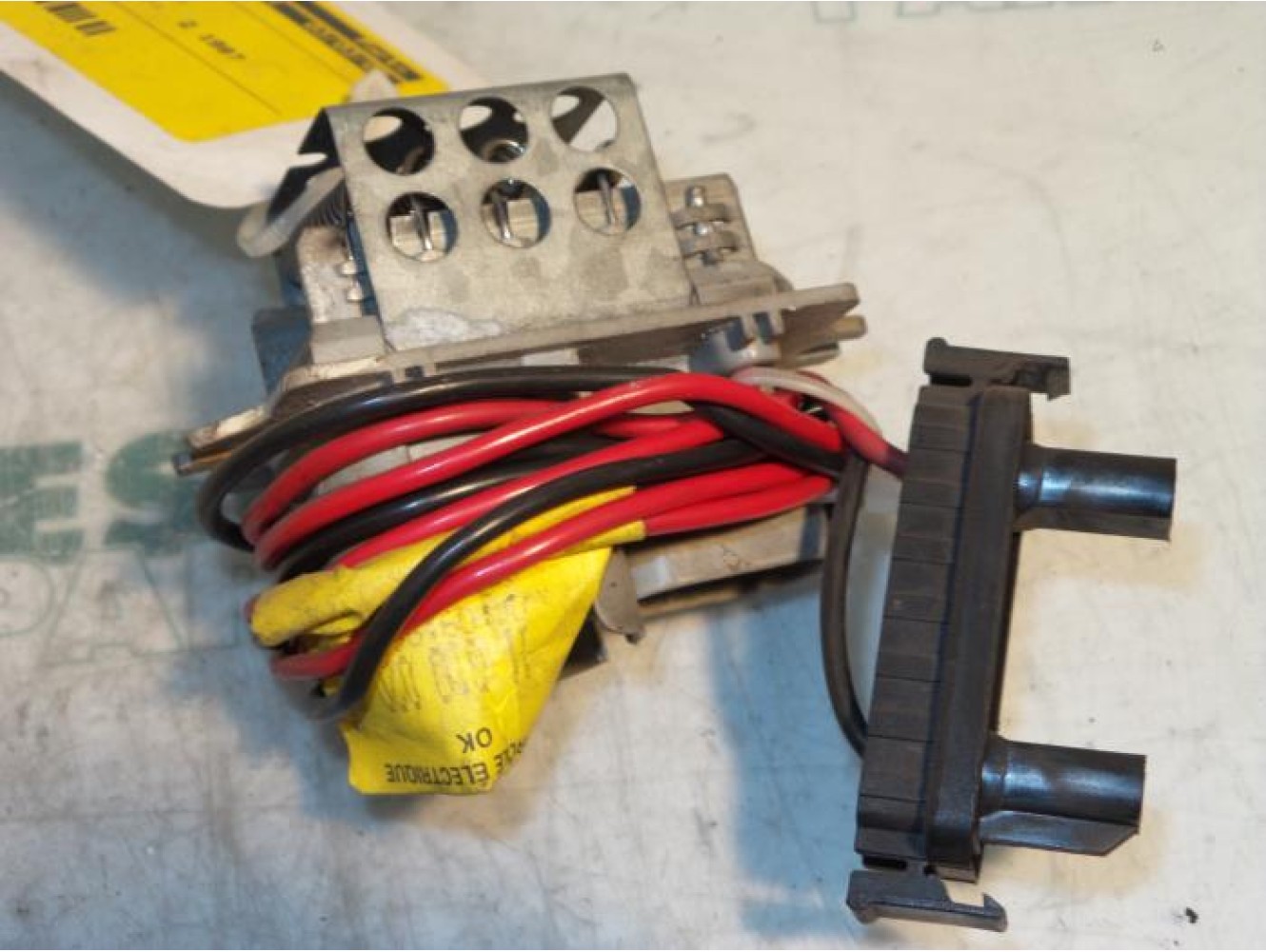 Renault - Megane - Heater resistor