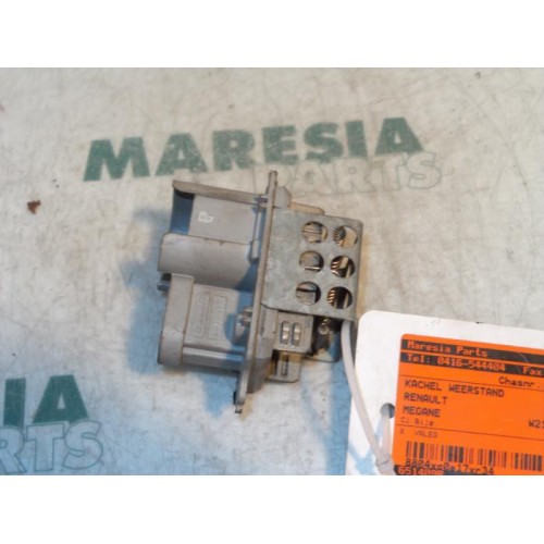 Renault - Megane - Heater resistor