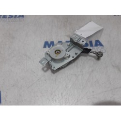 Peugeot - 4007 - Tailgate hinge
