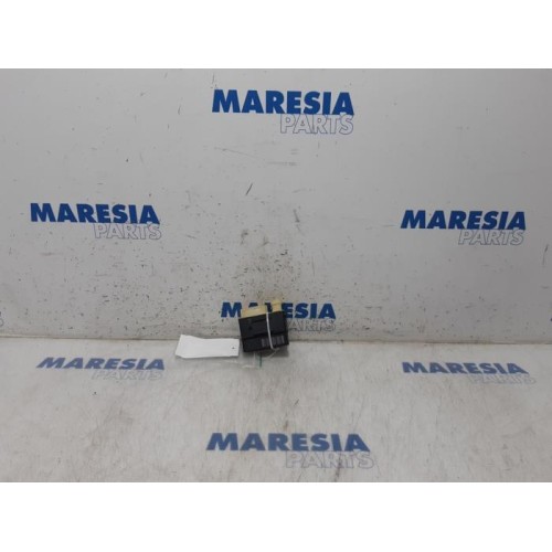 Citroen - C4 Grand Picasso - Glow plug relay
