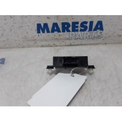 Citroen - C4 Grand Picasso - Central door locking module