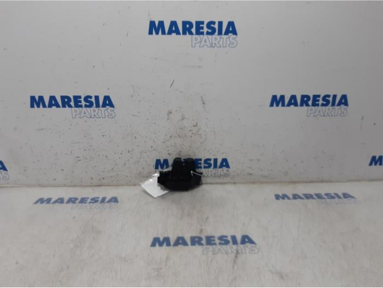 Citroen - C4 Grand Picasso - Tailgate lock mechanism