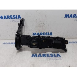 Peugeot - 308 - Rocker cover