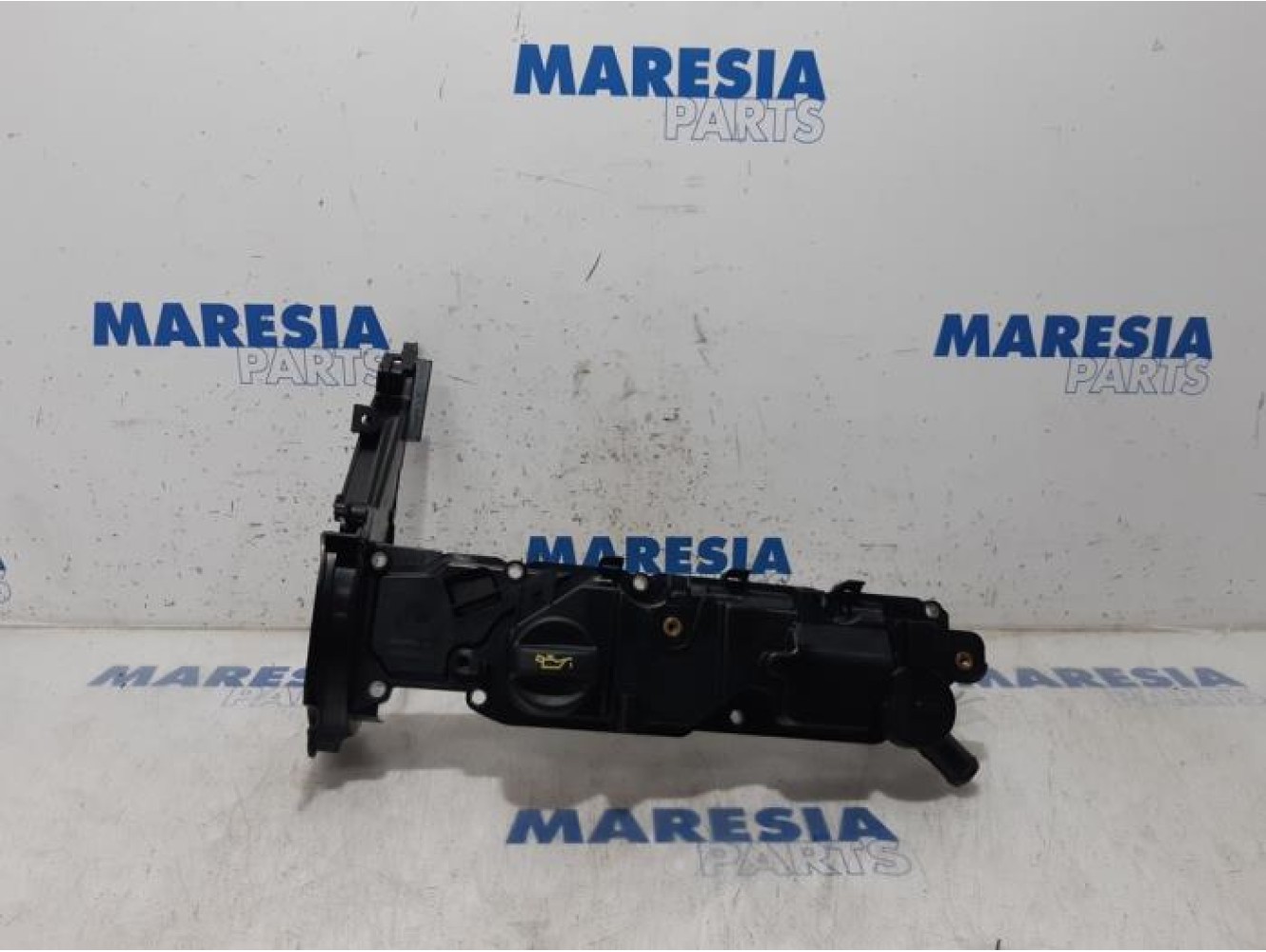 Peugeot - 308 - Rocker cover