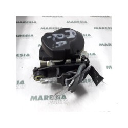 Renault - Megane - Rear seatbelt, centre