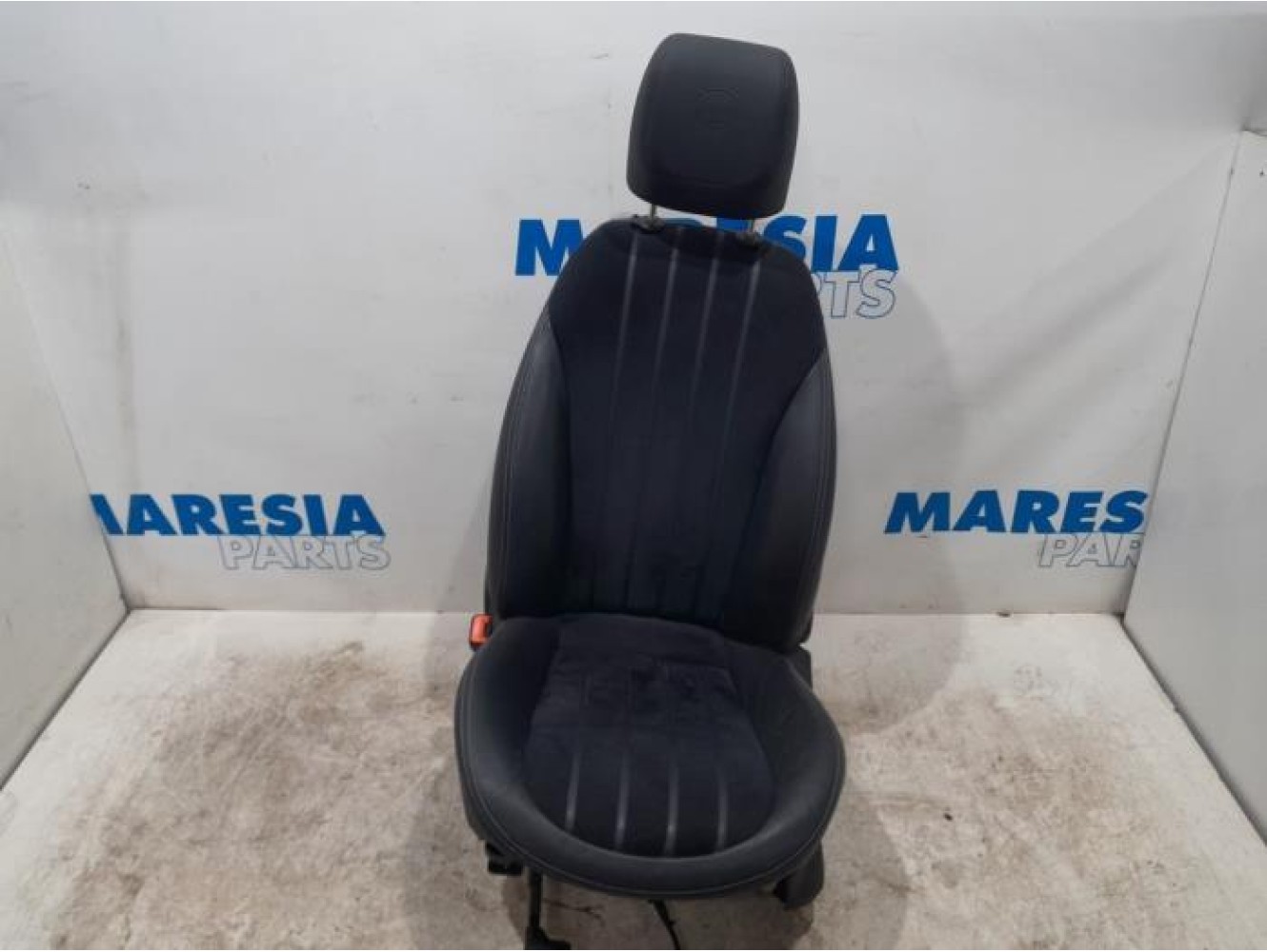 Lancia - Delta - Stoel links