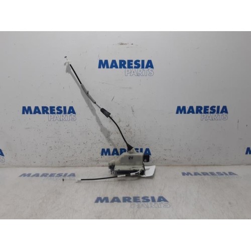 Peugeot - 208 - Front door lock mechanism 4-door, right